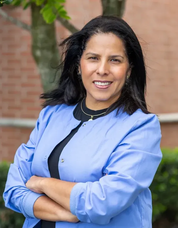 Yoelia Perez, FNP